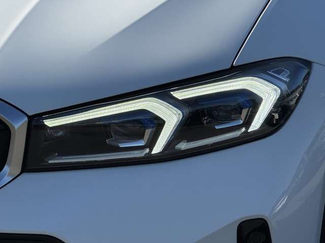 BMW 3SERIES SEDAN 2023 Image 31