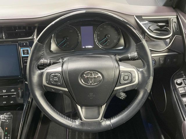 TOYOTA HARRIER HYBRID 2015 Image 31