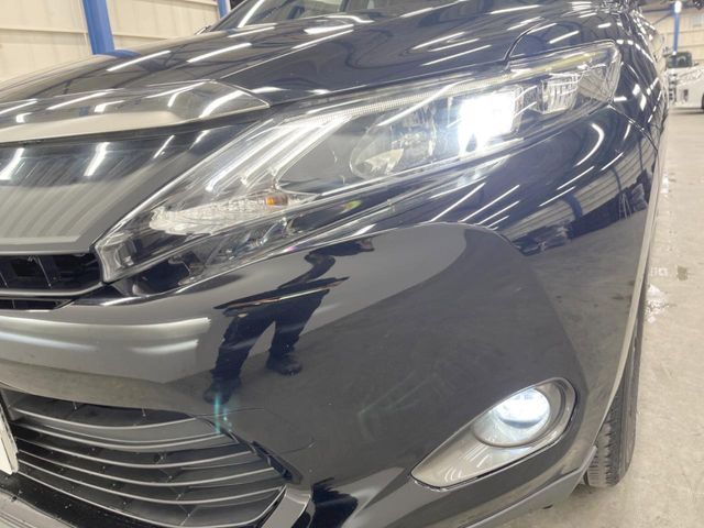 TOYOTA HARRIER HYBRID 2015 Image 31