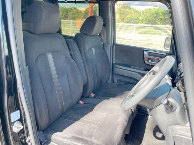 HONDA N BOX CUSTOM 2019 Image 31