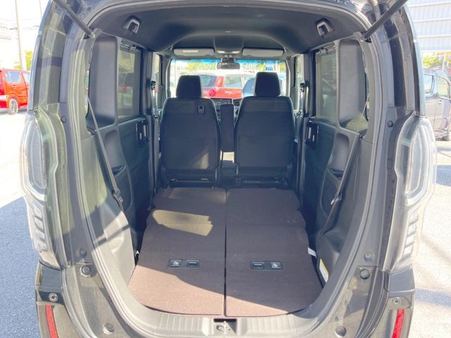 HONDA N BOX CUSTOM 2019 Image 31