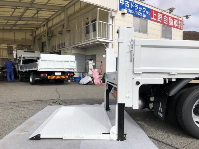 MITSUBISHI CANTER 2025 Image 31