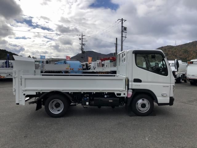 MITSUBISHI CANTER 2025 Image 31