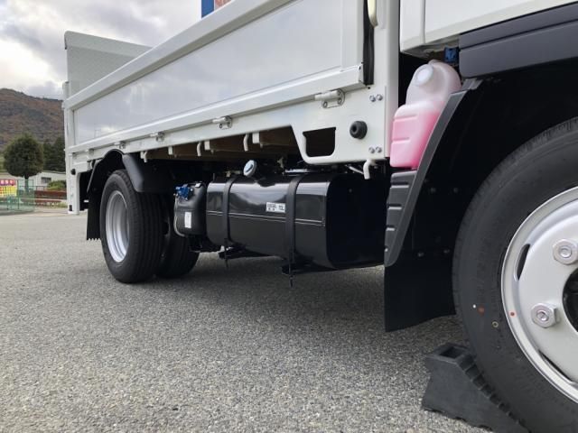 MITSUBISHI CANTER 2025 Image 31