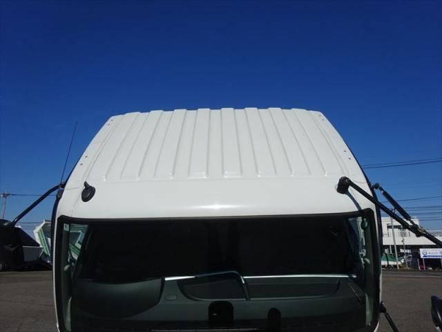 MITSUBISHI FUSOU FIGHTER 2025 Image 31