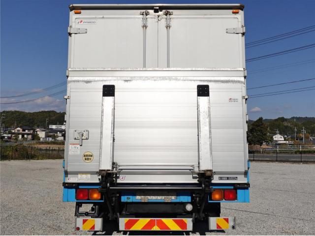 MITSUBISHI FUSOU FIGHTER 2013 Image 31