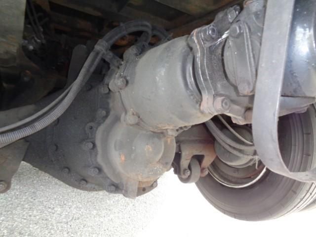 MITSUBISHI FUSOU SUPER GREAT 2015 Image 31