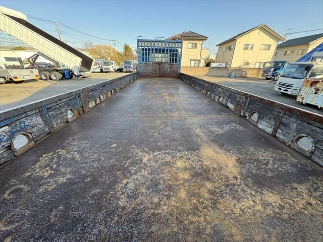 MITSUBISHI FUSOU SUPER GREAT 2011 Image 31