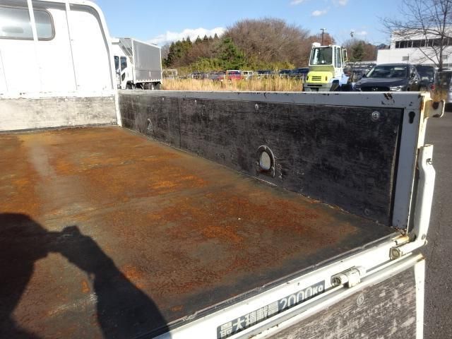 MITSUBISHI CANTER 2010 Image 31