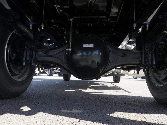 MITSUBISHI FUSOU FIGHTER 2025 Image 31