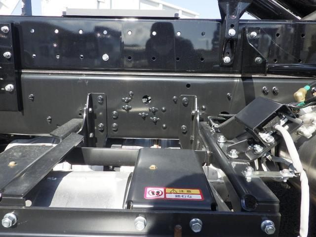 MITSUBISHI FUSOU FIGHTER 2025 Image 31