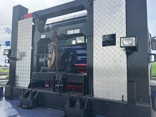 NISSAN DIESEL BIGTHUMB 2003 Image 31