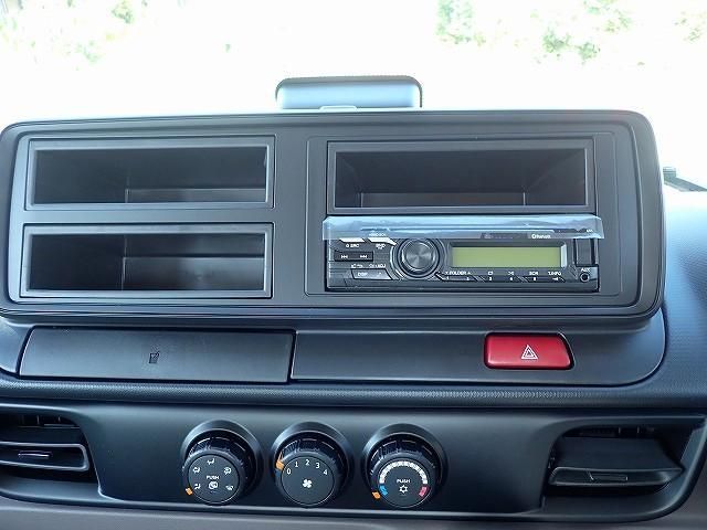 MITSUBISHI CANTER 2025 Image 31