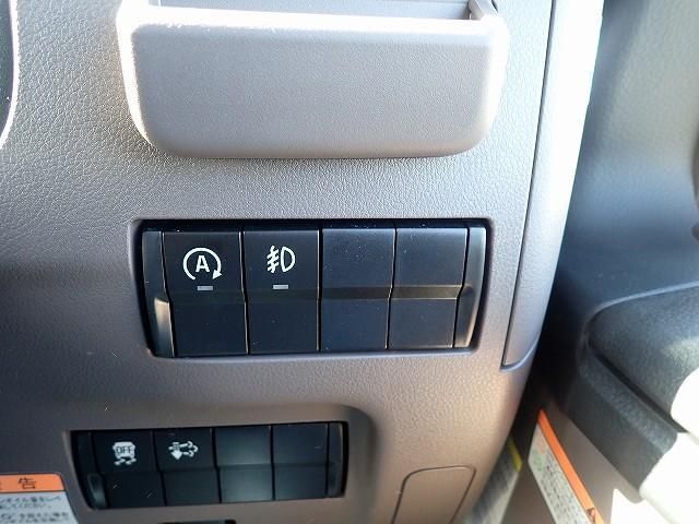 MITSUBISHI CANTER 2025 Image 31