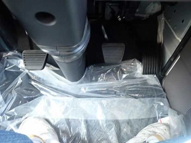 MITSUBISHI CANTER 2025 Image 31