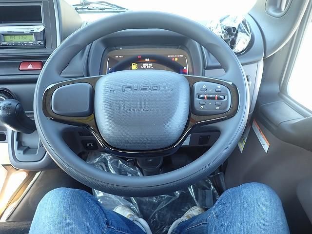 MITSUBISHI CANTER 2025 Image 31