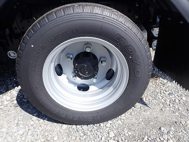 MITSUBISHI CANTER 2025 Image 31