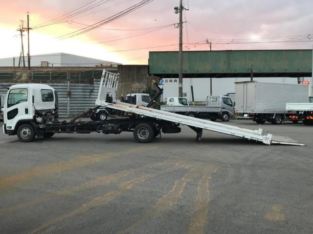 ISUZU FORWARD 2016 Image 31