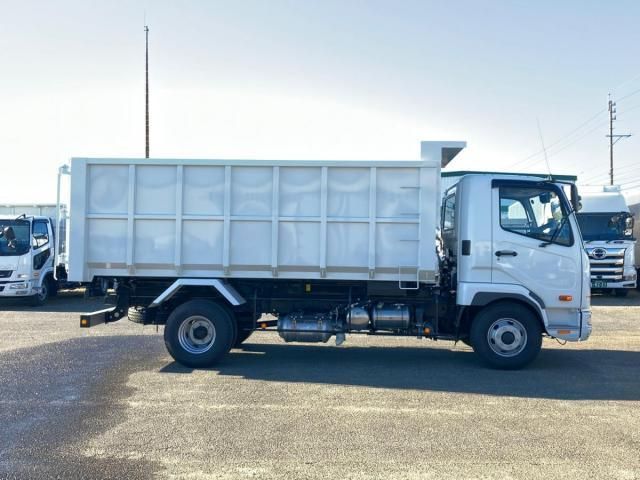 MITSUBISHI FUSOU FIGHTER 2025 Image 31