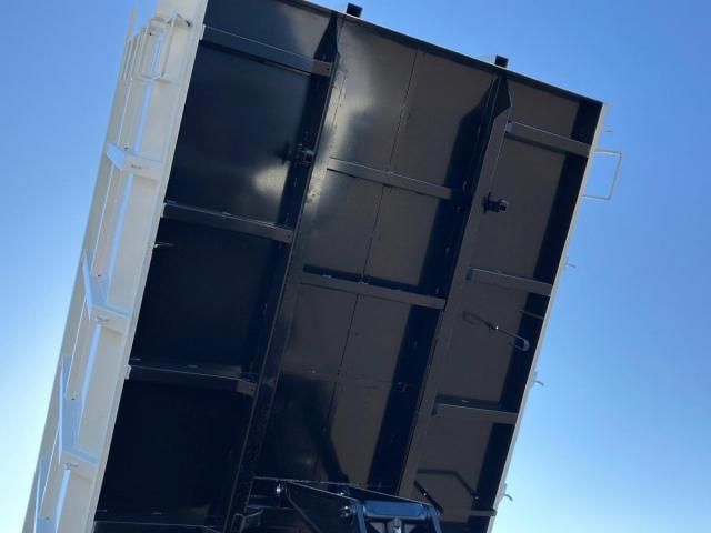 MITSUBISHI FUSOU FIGHTER 2025 Image 31