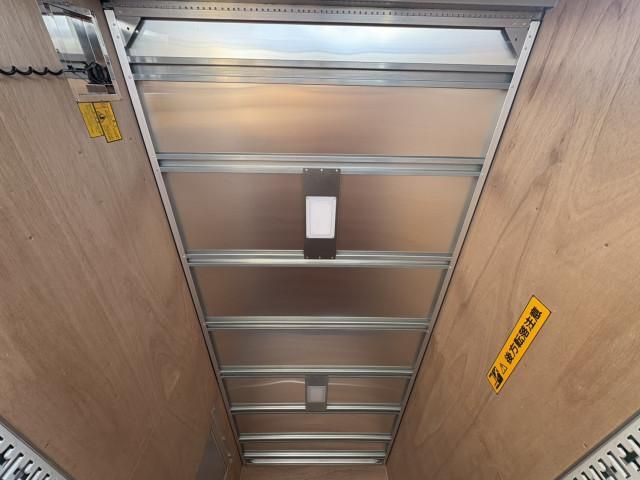 MITSUBISHI CANTER 2025 Image 31