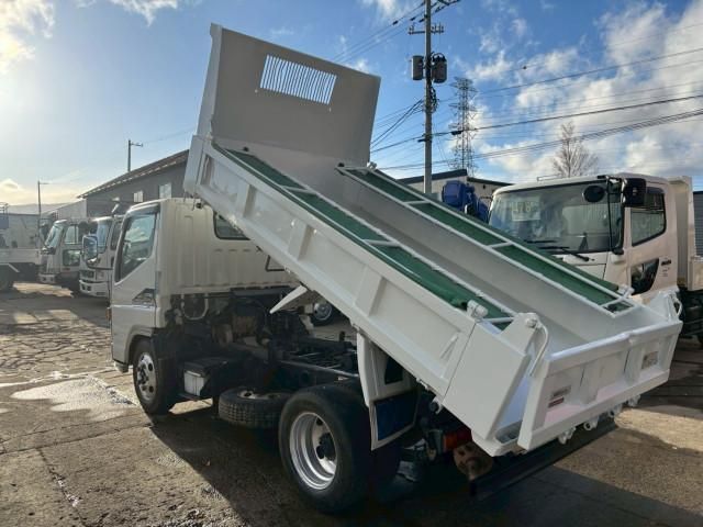 MITSUBISHI CANTER 2018 Image 31