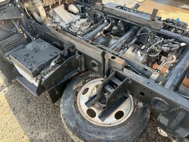 MITSUBISHI CANTER 2018 Image 31