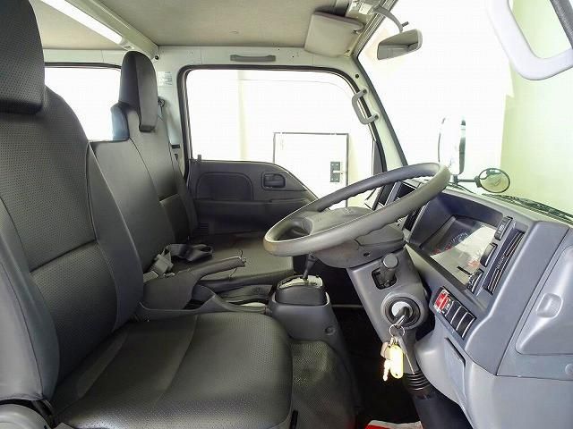 ISUZU ELF 2018 Image 31