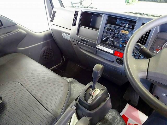 ISUZU ELF 2018 Image 31