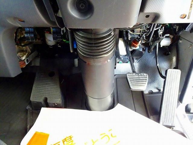 ISUZU ELF 2018 Image 31