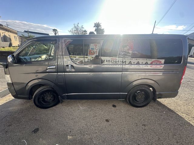 TOYOTA HIACE VAN 2WD 2009 Image 31
