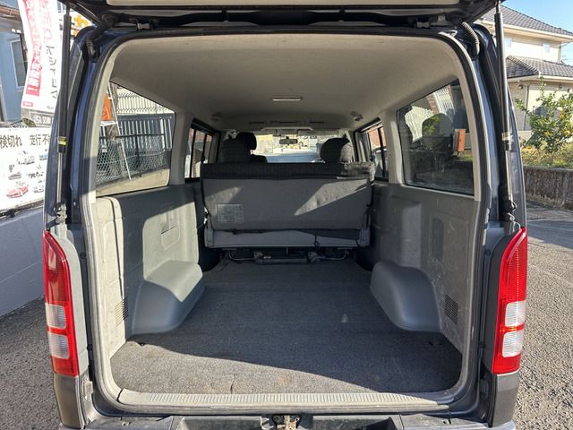 TOYOTA HIACE VAN 2WD 2009 Image 31