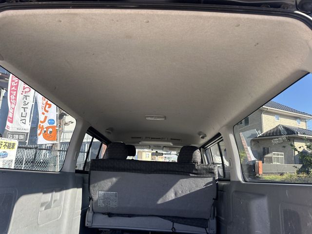 TOYOTA HIACE VAN 2WD 2009 Image 31