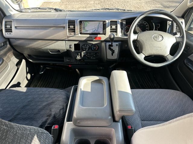 TOYOTA HIACE VAN 2WD 2009 Image 31