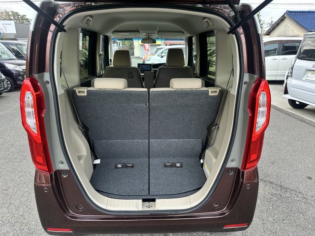 HONDA N BOX 2018 Image 31