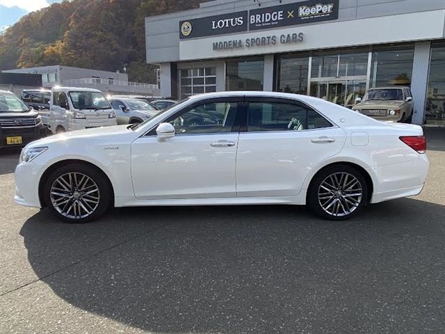 TOYOTA CROWN SEDAN HYBRID 4 2015 Image 31