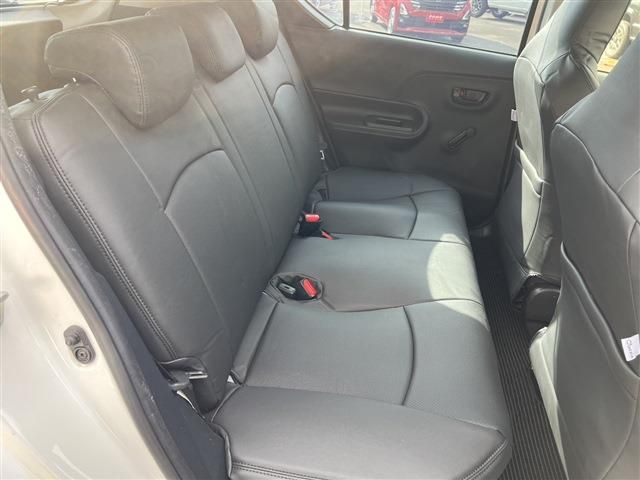 TOYOTA AQUA 2019 Image 31