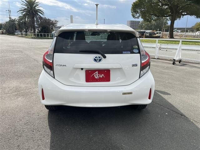 TOYOTA AQUA 2019 Image 31