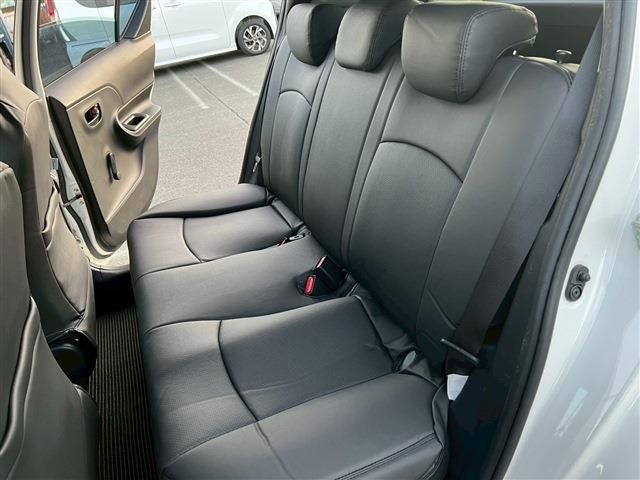 TOYOTA AQUA 2019 Image 31