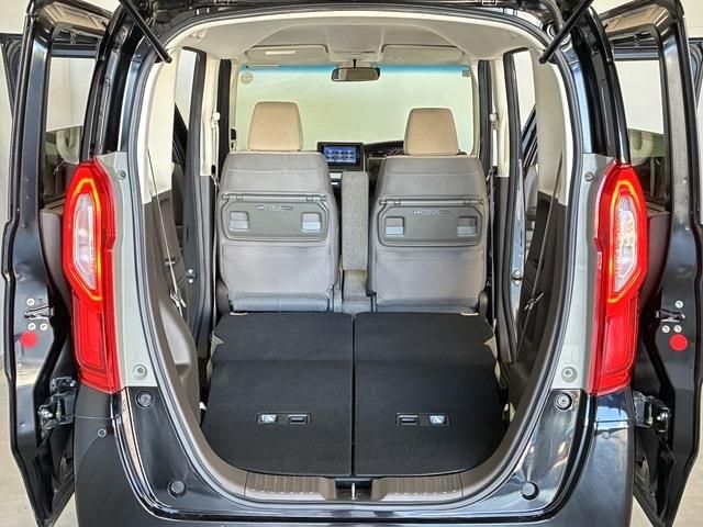 HONDA N BOX 2021 Image 31