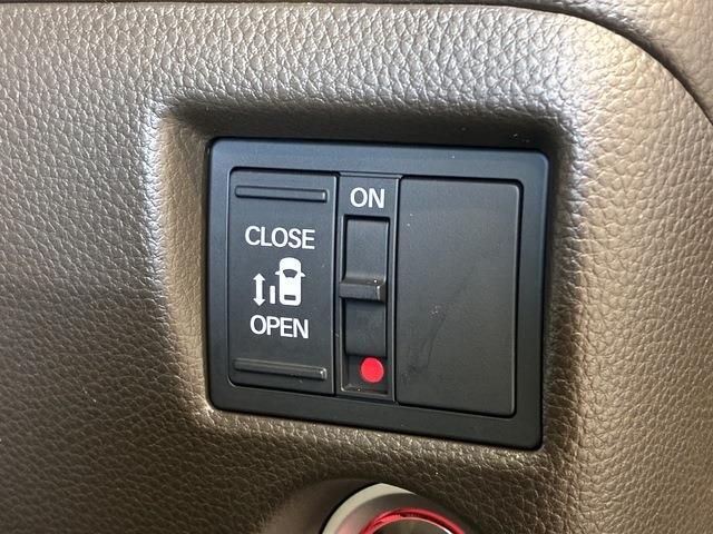 HONDA N BOX 2021 Image 31