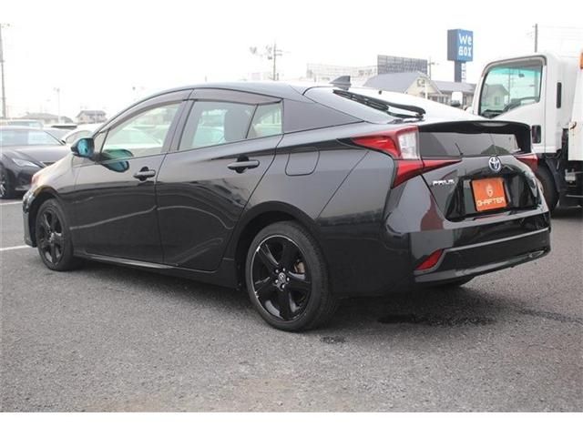 TOYOTA PRIUS 2021 Image 31