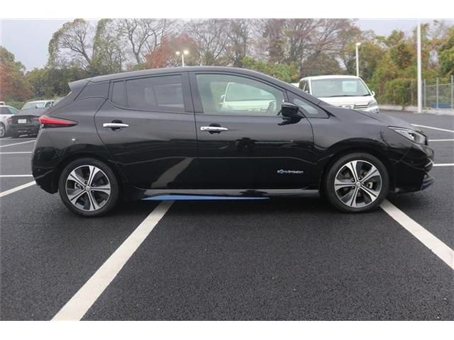 NISSAN LEAF 2017 Image 31