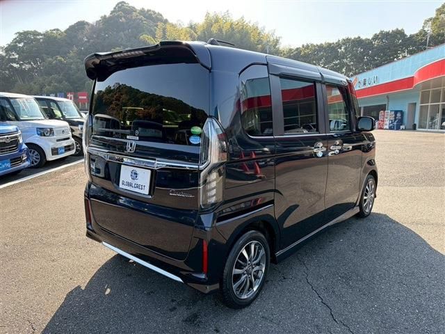 HONDA N BOX CUSTOM 2021 Image 31