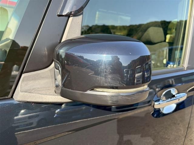 HONDA N BOX CUSTOM 2021 Image 31