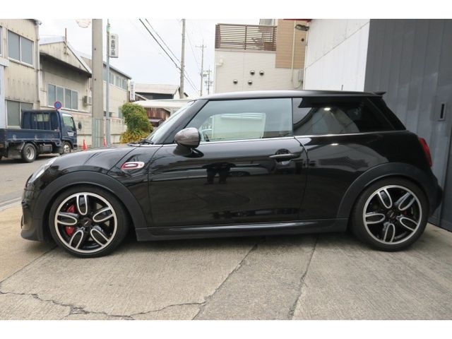 BMW MINI 2016 Image 31