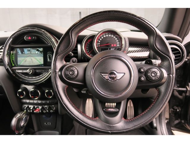 BMW MINI 2016 Image 31