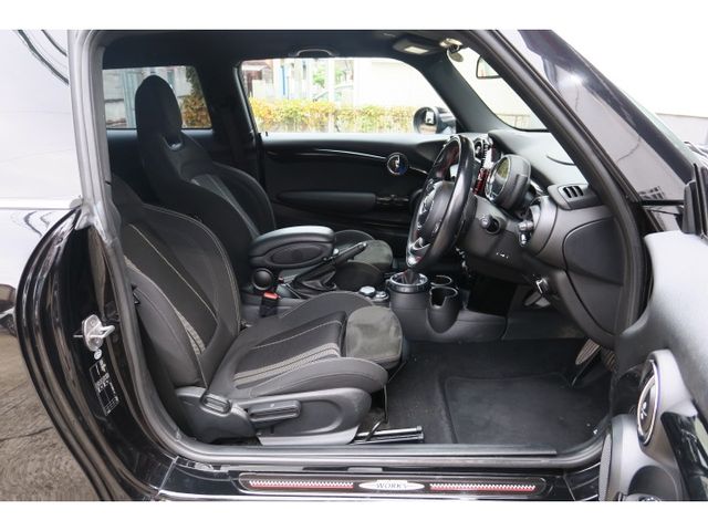 BMW MINI 2016 Image 31