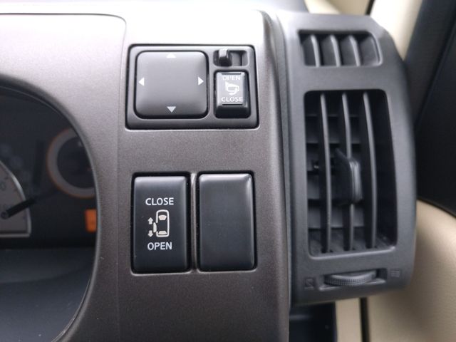 NISSAN SERENA  WG 2006 Image 31