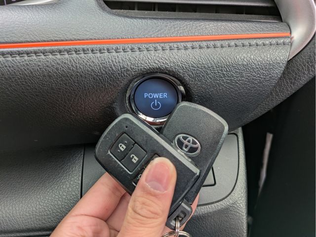 TOYOTA SIENTA HYBRID 2016 Image 31